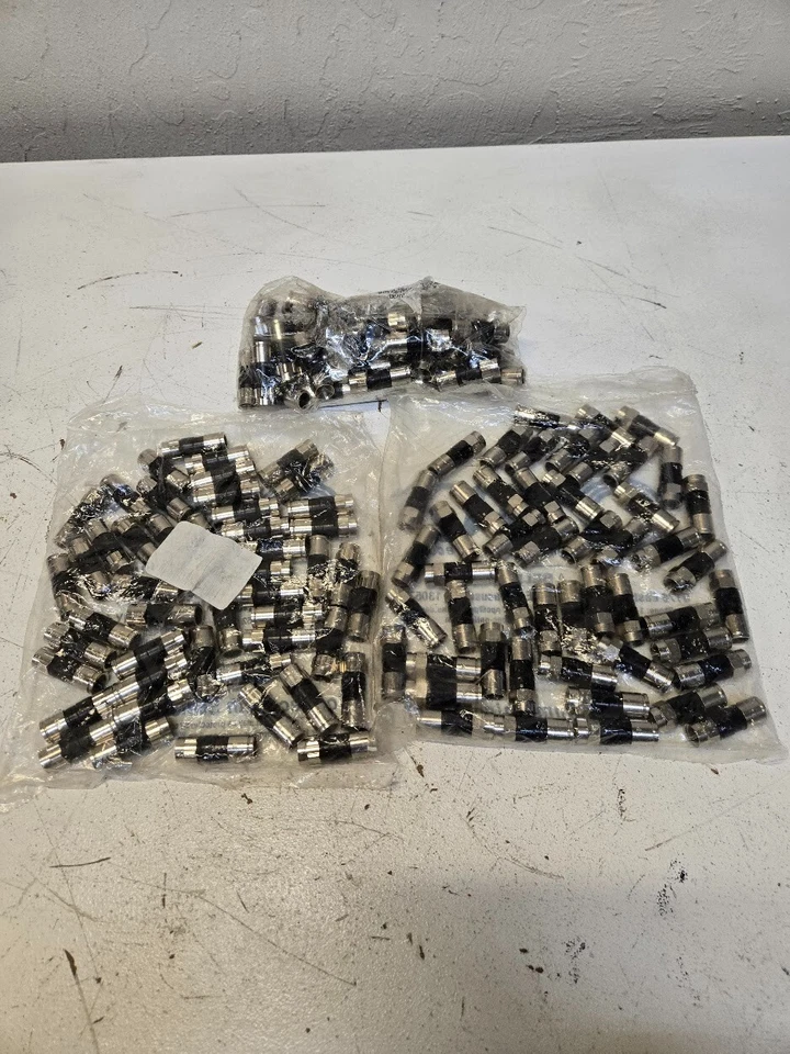 Approx. 150 Quantity of PPC EX6XL RG-6 Compression Connectors (150 Quantity) - Image 1 of 3