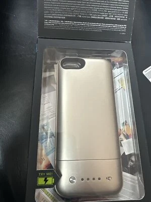 REDUCED Mophie Space Pack 32GB Storage and Battery Case for iPhone 5/ 5s (Gold) - Image 1 of 2