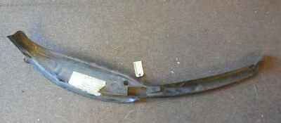 Nuevo de Lote Antiguo Ford Mustang SVO 1984-1986 Cuarto de Cierre Pilar LH Exterior E3ZZ-6121861-A Foto 1 de 3