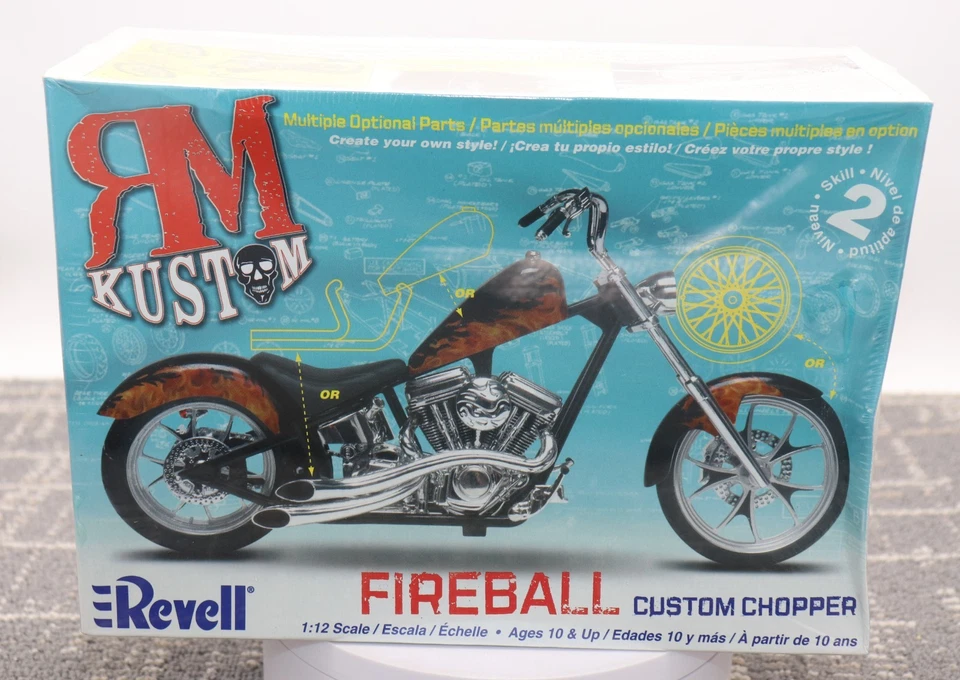 Revell RM Kustom Fireball Custom Chopper Motorcycle 1 12