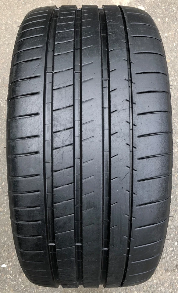 1 Sommerreifen 275/35 RZR19 100Y Michelin Pilot Super Sport * 5ni DEMO 306-19-8 - Bild 1 von 1