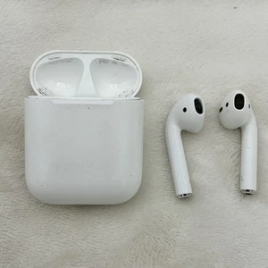 Apple AirPods 2nd Gen with Charging Case White A2032 A2031 A1602 Tested - Picture 1 of 8
