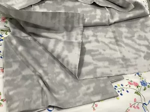$270 Matouk Italy 2pc New Euro Shams 100% Jacquard Serengeti Grey/Silver - Picture 1 of 11
