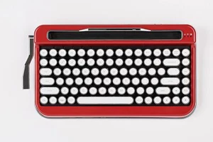 Aias Typewriter-style Retro Keyboard PENNA RED - Picture 1 of 6