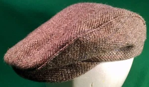Vintage Harris Tweed Flat Cap Mens Medium 7-7 1/8 Wool Brown Herringbone Tweed - Picture 1 of 11