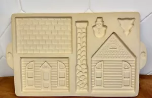 The Pampered Chef Stoneware Gingerbread House Cookie Mold Vintage 1992 - Picture 1 of 9