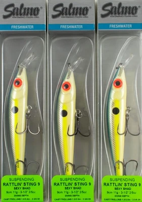 (LOT OF 3) SALMO RATTLIN' STING 9 SUSPENDING 2/5OZ QRS003 SEXY SHAD B7103 - Image 1 of 2