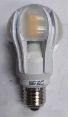 Osram Clas A60 (M2) Warm Weiß 827 E27 12 Watt O242 - Bild 1 von 2
