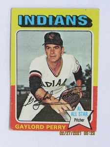 1975 TOPPS MINI #530 GAYLORD PERRY EX HOFer - Picture 1 of 2