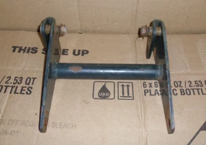 Bolens 1400 Eliminator 48" Deck Drag Link Assembly 1737160 - Picture 1 of 5