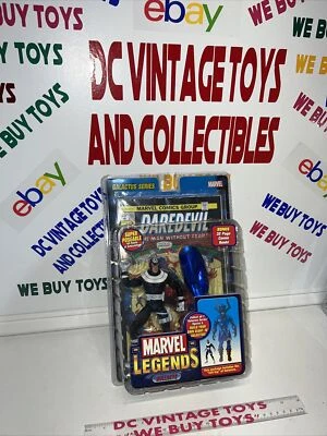 Figura de acción Bullseye de Marvel Legends (2005) serie ToyBiz Galactus sin pierna BAF Foto 1 de 4