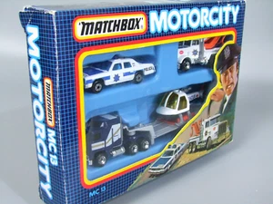 Matchbox MC13 Motorcity Set, Police Car, Recovery Truck, Low Loader, Helicopter - Picture 1 of 8
