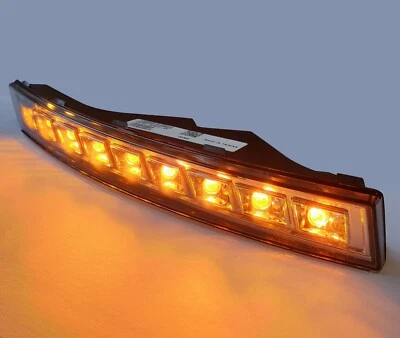 Frecce anteriori dinamiche a led per Vw Passat 3C B6 05-10 fumè frecce di direzione - Immagine 1 di 4