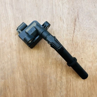 Genuine Mercedes OEM W212 E63 M157 ignition coil pack USED A2769063700 - Image 1 of 4