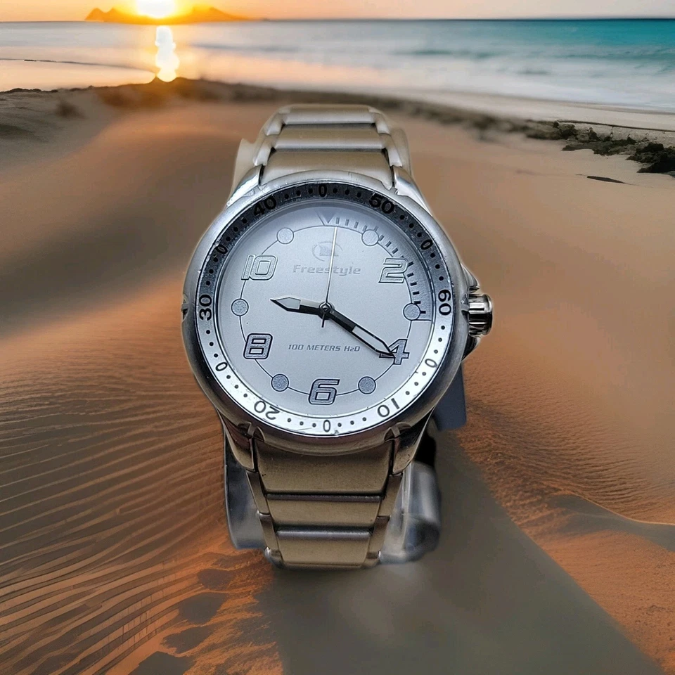 Reloj Freestyle Mujer 7” Silvertone WR Fecha Batería Nueva Foto 1 de 1