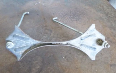 Зажим аккумулятора Mazda 2 DY 6/05-9/07 - Изображение 1 из 2