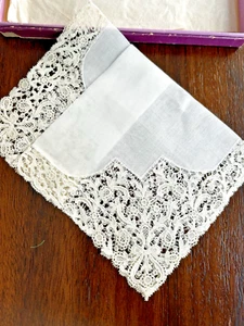 Vintage Taschentuch Taschentuch Venice Lace Desco Irish Linen Lace NOS NEU - Bild 1 von 8