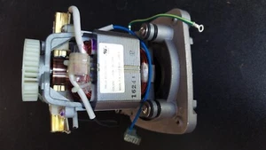 New Waring 413-028100 UO-451200-21R0QHCC Motor L@@K - Picture 1 of 3