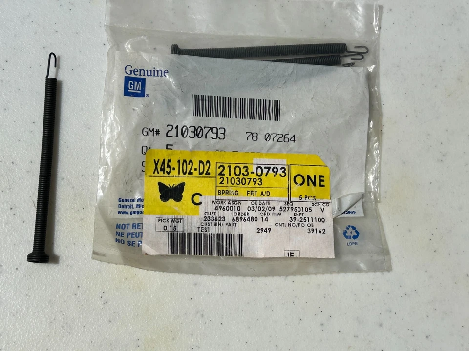 Muelle deflector de aire delantero soporte núcleo radiador Saturn GM 1991-2002 21030793 Foto 1 de 4