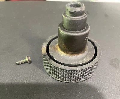 JVC AL F350 TURNTABLE FEET (Quantity 1) with screw - Image 1 of 3