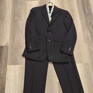 Jos. A. Bank Tailored Fit Traveler's Collection Men's Suit - Picture 1 of 15