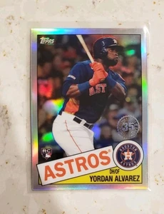 2020 Topps Chrome Yordan Alvarez Astros 35th Anniversary Retro Refractor RC #4 - Bild 1 von 2