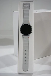 Samsung Galaxy AI Watch 7 *International* SM-L310N (44mm) - Argent - Photo 1 sur 3