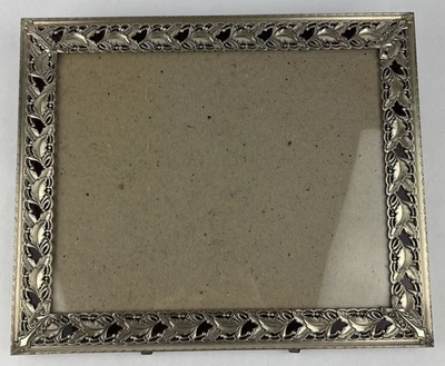 Металлическая рамка для картин декоративный вырез лист узор фоторамка 8x10 серебристый тон - Изображение 1 из 4