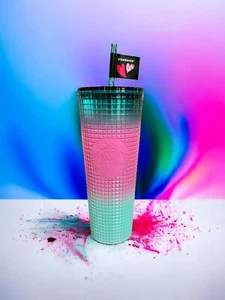 💖 Starbucks 2024 Ombré Grid Tumbler Valentinstag Cold Cup Venti 24oz NEU 💖 - Bild 1 von 6