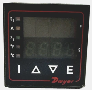 Dwyer Love Controls 16133 Temp Controller, Thermitronix, new (HH) - Picture 1 of 9