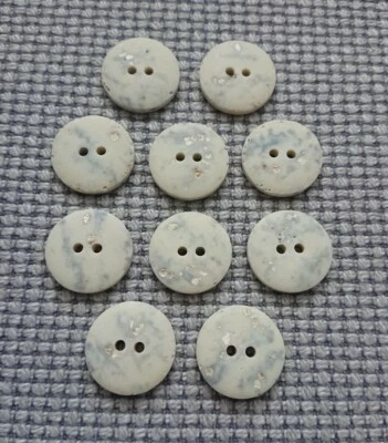 10 Brown Marbled Stone Effect Buttons 21mm Clothes Cardigan Knitting Crafts - Image 1 of 2