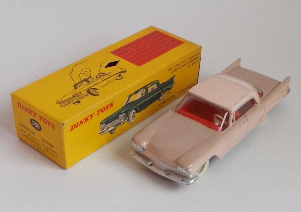 Dinky Toys - 550 - Chrysler Saratoga - Immagine 1 di 4