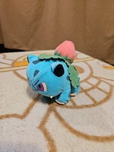 1999 Hasbro Nintendo Approx 5" Ivysaur Pokemon Beanie Plush - Picture 1 of 12