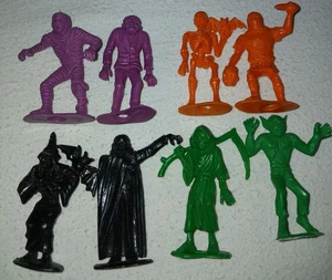 60er Jahre MPC MONSTER 8er Set - Kunststoff - alle 4 Farben vorhanden - Bild 1 von 2