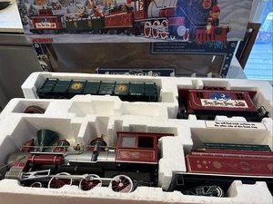 Bachmann Big Haulers White Christmas Express Train Set Spur G ohne Gleis ungeprüft - Bild 1 von 24