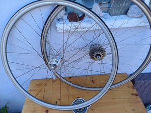 Ruedas retro Campagnolo buje brida grande 4454 - Imagen 1 de 11