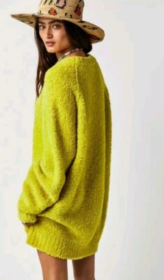NEW FREE PEOPLE GREEN TEDDY FUZZY SOFT OVERSIZED TUNIC SWEATER  Dress SZ xs - Image 1 of 4