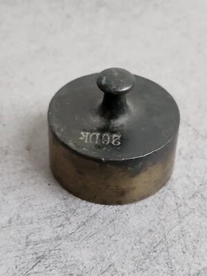 ANCIEN POIDS DE BALANCE EN LAITON DE 10DK 100 GRAMMES N12 - Photo 1/4