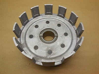 Suzuki RM 250 1977 cesta de embrague primaria 77 RM250 21200-41100 Foto 1 de 4