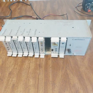 Motorola Spectra TAC Comparator Interconnect Chassis and Modules T1786B/TLN1726A - Afbeelding 1 van 12