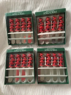 Lote de 4 CONJUNTOS Esparcidores de Queso Boston Warehouse Juego de 4 Cuchillos de Acero Inoxidable ¡NUEVO! Foto 1 de 4