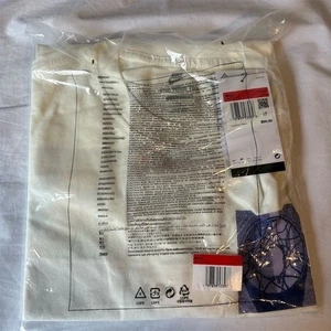 Nike Men's Graphic Print Loose Fit T-Shirt White Size L - Picture 1 of 9