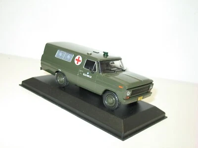 1:43 Auto Militare Ambulanza FORD F 100 Ambulanza Esercito Argentino - Immagine 1 di 3