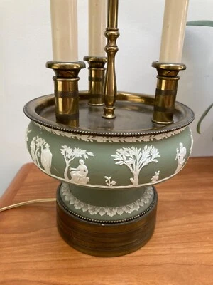 Lámpara Wedgwood años 20 verde jaspe antiguo Foto 1 de 4