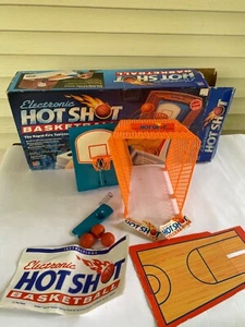 Vintage 1990 Hot Shot Basketballspiel von Milton Bradley Hotshot nur Teile LESEN - Bild 1 von 17