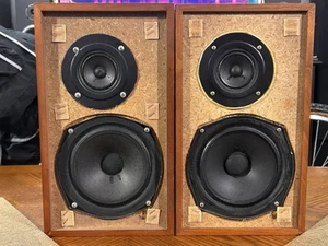 Realistic Minimus-2 Wood Wooden Vintage Speakers Japan RCA Raw Wire - Picture 1 of 20