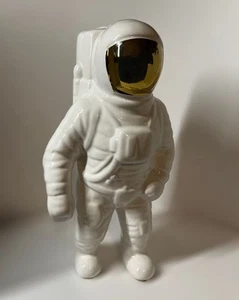 Sagebrook Home Astronaut Space Man NASA Ceramic Decor Figurine 11" White - Picture 1 of 3