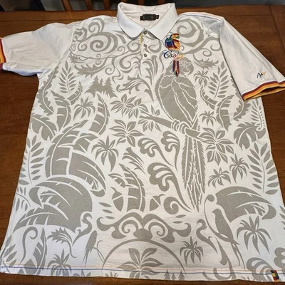 Polo Coogi Blanco Colorido Bordado Loro Diseño Delantero Trasero DEFECTO 5XL Foto 1 de 4