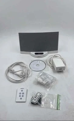 Bose Sound Dock White Wired Portable Digital Music System With Remote Control - Image 1 of 4