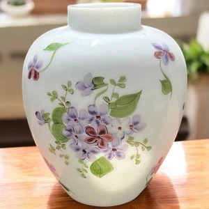 Vintage Consolidated Phoenix Glass Handpainted Regent Violets Art Glass Vase - Picture 1 of 8